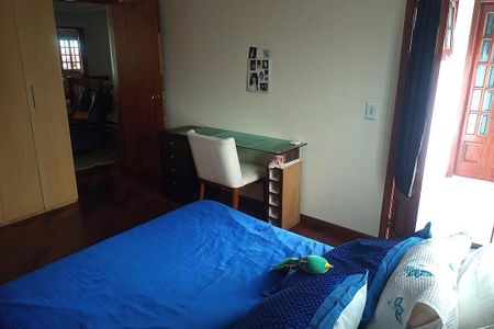 Casa à venda com 4 quartos, 275m² em Aldeia da Serra, Barueri