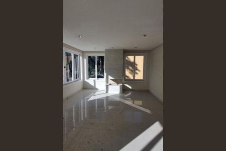 Casa à venda com 5 quartos, 550m² em Morada dos Pássaros, Barueri