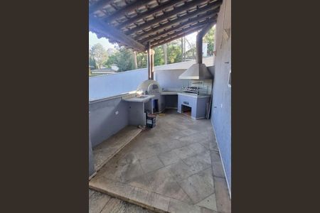 Casa à venda com 550m², 5 quartos e 6 vagas