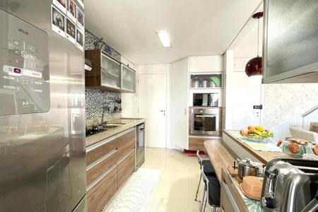 Apartamento à venda com 169m², 3 quartos e sem vaga