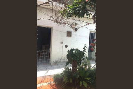 Casa à venda com 3 quartos, 320m² em Vila Cordeiro, São Paulo
