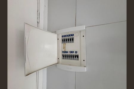 Apartamento para alugar com 55m², 1 quarto e 1 vagaCozinha - painel de luz