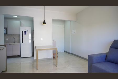 Sala  de apartamento para alugar com 1 quarto, 43m² em Passo D’areia, Porto Alegre