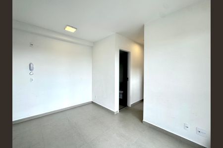 Sala de apartamento para alugar com 2 quartos, 45m² em Macedo, Guarulhos