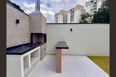 Apartamento para alugar com 45m², 2 quartos e 1 vagaÁrea comum - Churrasqueira