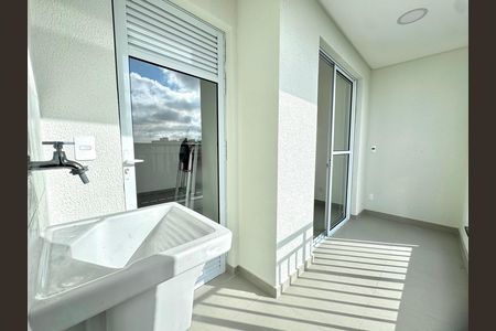 Apartamento para alugar com 45m², 2 quartos e 1 vagaÁrea de Serviço