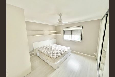 Apartamento à venda com 208m², 3 quartos e 1 vaga Apartamento à venda com 208m², 3 quartos e 1 vagaQuarto - 1 Suíte