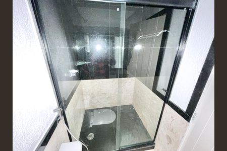 Apartamento à venda com 208m², 3 quartos e 1 vaga Apartamento à venda com 208m², 3 quartos e 1 vagaBanheiro da Suíte 1