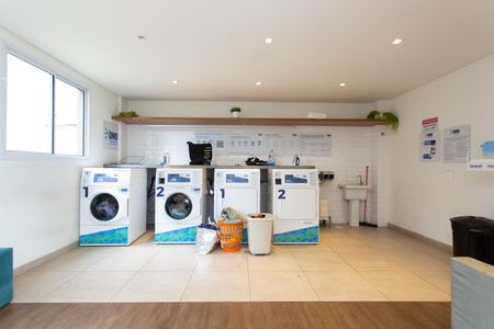 Apartamento à venda com 34m², 2 quartos e sem vaga Apartamento à venda com 34m², 2 quartos e sem vagaLavanderia