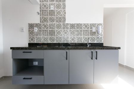 Apartamento para alugar com 58m², 1 quarto e sem vaga Apartamento para alugar com 58m², 1 quarto e sem vagaCozinha - Armários