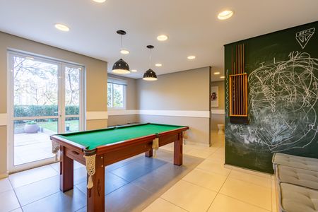 Apartamento para alugar com 76m², 2 quartos e 1 vaga Apartamento para alugar com 76m², 2 quartos e 1 vagaÁrea comum - Salão de jogos