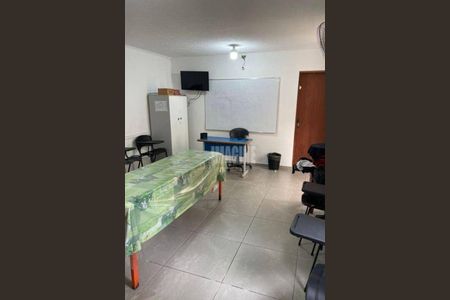 Casa à venda com 5 quartos, 190m² em Vila Gomes Cardim, São Paulo