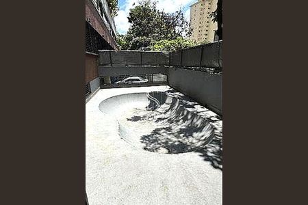 Apartamento à venda com 3 quartos, 187m² em Vila Romana, São Paulo