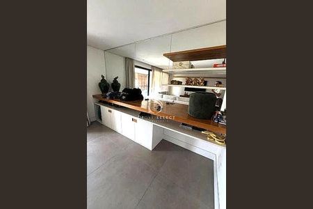 Apartamento à venda com 3 quartos, 187m² em Vila Romana, São Paulo