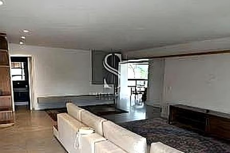 Apartamento à venda com 3 quartos, 187m² em Vila Romana, São Paulo
