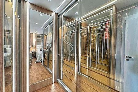 Apartamento à venda com 145m², 4 quartos e 2 vagas