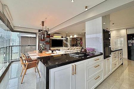 Apartamento à venda com 145m², 4 quartos e 2 vagas