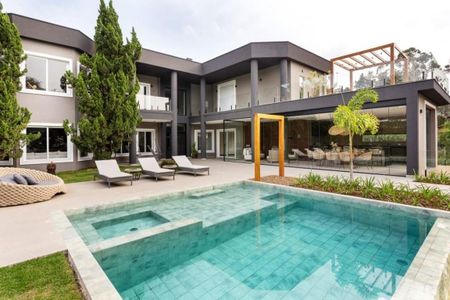 Casa à venda com 780m², 6 quartos e 10 vagas