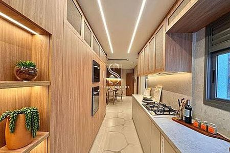Apartamento à venda com 166m², 4 quartos e 3 vagas