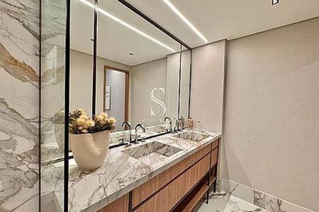 Apartamento à venda com 4 quartos, 166m² em Chácara Santo Antônio, São Paulo