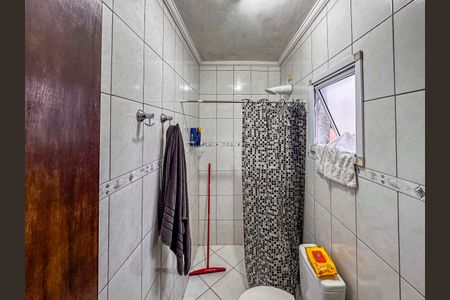 Casa à venda com 84m², 2 quartos e 2 vagas Casa à venda com 84m², 2 quartos e 2 vagasBanheiro do Quarto 2