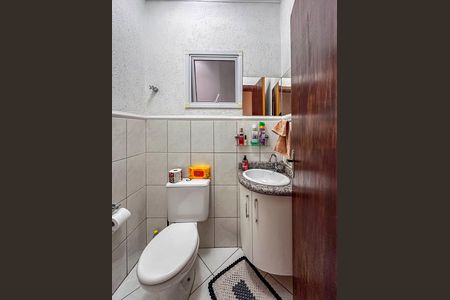 Casa à venda com 84m², 2 quartos e 2 vagas Casa à venda com 84m², 2 quartos e 2 vagasLavabo