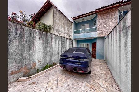 Casa à venda com 84m², 2 quartos e 2 vagas Casa à venda com 84m², 2 quartos e 2 vagasGaragem