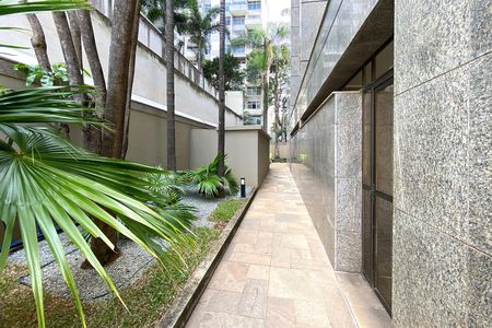 Apartamento à venda com 229m², 4 quartos e 3 vagas Apartamento à venda com 229m², 4 quartos e 3 vagasÁrea comum