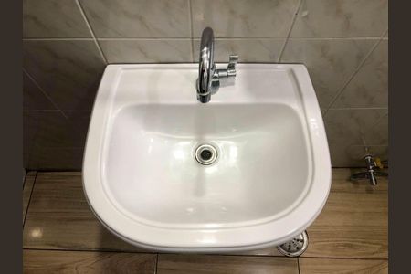 Apartamento para alugar com 56m², 1 quarto e sem vaga Apartamento para alugar com 56m², 1 quarto e sem vagaBANHEIRO