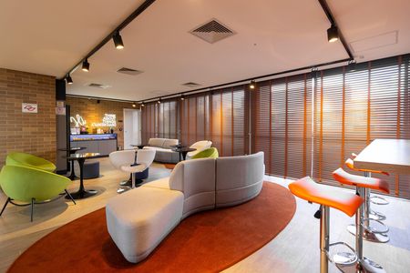 Studio à venda com 27m², 1 quarto e sem vagaÁrea comum - Salão de festas