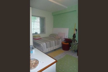 Casa à venda com 3 quartos, 220m² em Jardim Paulo VI, São Paulo