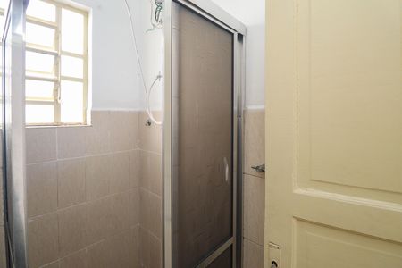 Banheiro  de casa à venda com 2 quartos, 71m² em Parque Casa de Pedra, São Paulo