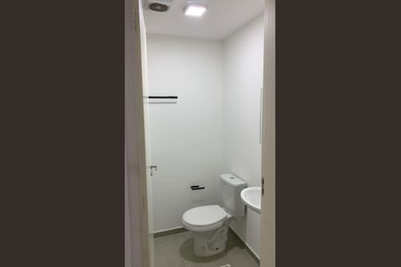 Apartamento para alugar com 47m², 2 quartos e 1 vaga Apartamento para alugar com 47m², 2 quartos e 1 vagaBanheiro