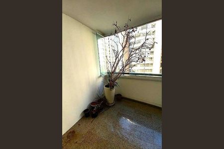 Apartamento à venda com 130m², 3 quartos e 3 vagas