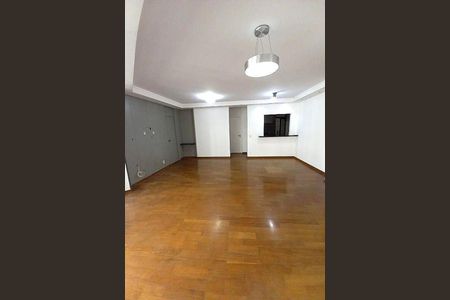 Apartamento à venda com 3 quartos, 130m² em Moema, São Paulo