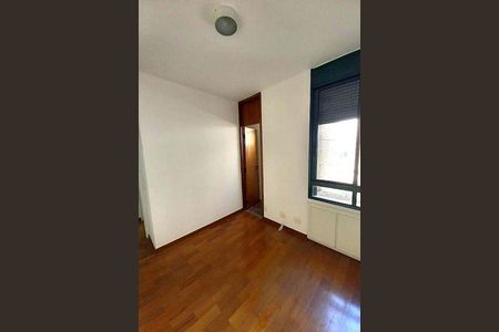 Apartamento à venda com 3 quartos, 130m² em Moema, São Paulo