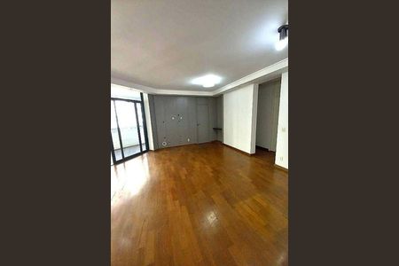 Apartamento à venda com 130m², 3 quartos e 3 vagas