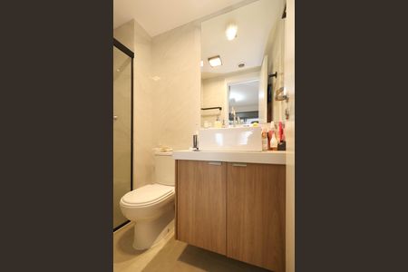 Banheiro da Suíte de apartamento à venda com 1 quarto, 52m² em Vila Anglo Brasileira, São Paulo
