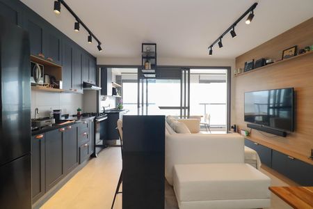 Sala/Cozinha de apartamento à venda com 1 quarto, 52m² em Vila Anglo Brasileira, São Paulo