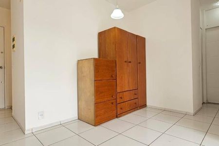 Apartamento à venda com 3 quartos, 55m² em Conjunto Promorar Raposo Tavares, São Paulo