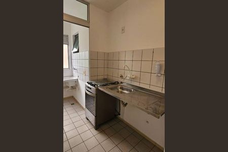 Apartamento à venda com 3 quartos, 55m² em Conjunto Promorar Raposo Tavares, São Paulo