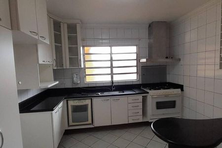 Casa à venda com 178m², 3 quartos e 3 vagas