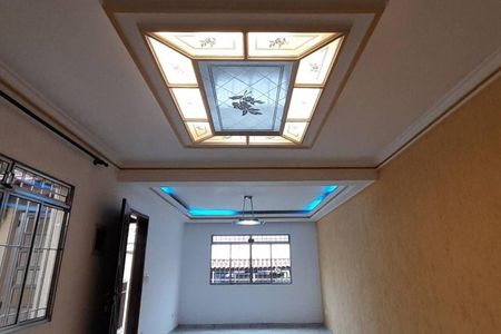 Casa à venda com 178m², 3 quartos e 3 vagas
