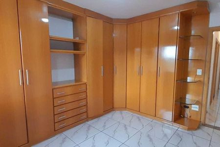 Casa à venda com 178m², 3 quartos e 3 vagas