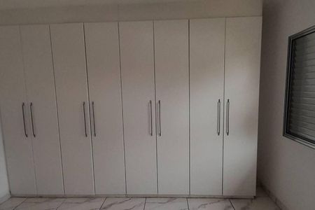 Casa à venda com 178m², 3 quartos e 3 vagas