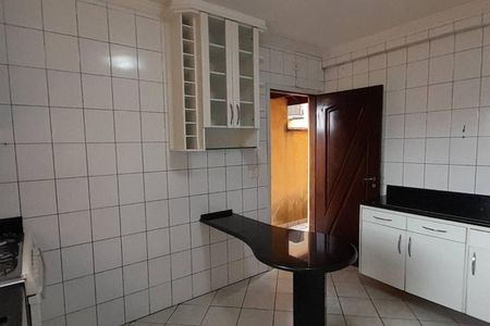 Casa à venda com 178m², 3 quartos e 3 vagas