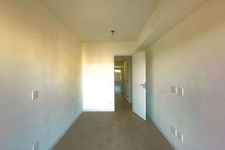 Apartamento à venda com 2 quartos, 75m² em Alphaville, Santana de Parnaíba