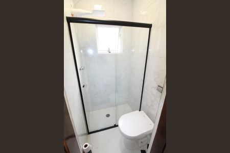 Casa para alugar com 90m², 4 quartos e 2 vagasQuintal