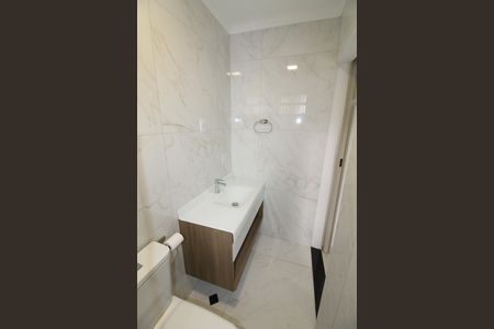 Casa para alugar com 90m², 4 quartos e 2 vagasBanheiro da Suíte