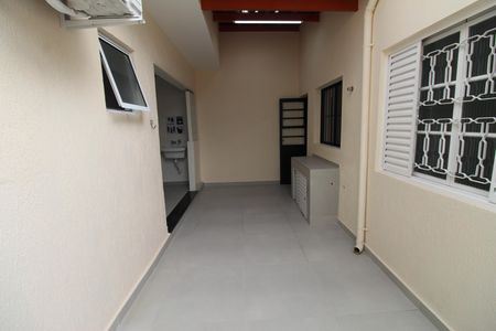 Casa para alugar com 90m², 4 quartos e 2 vagasQuintal